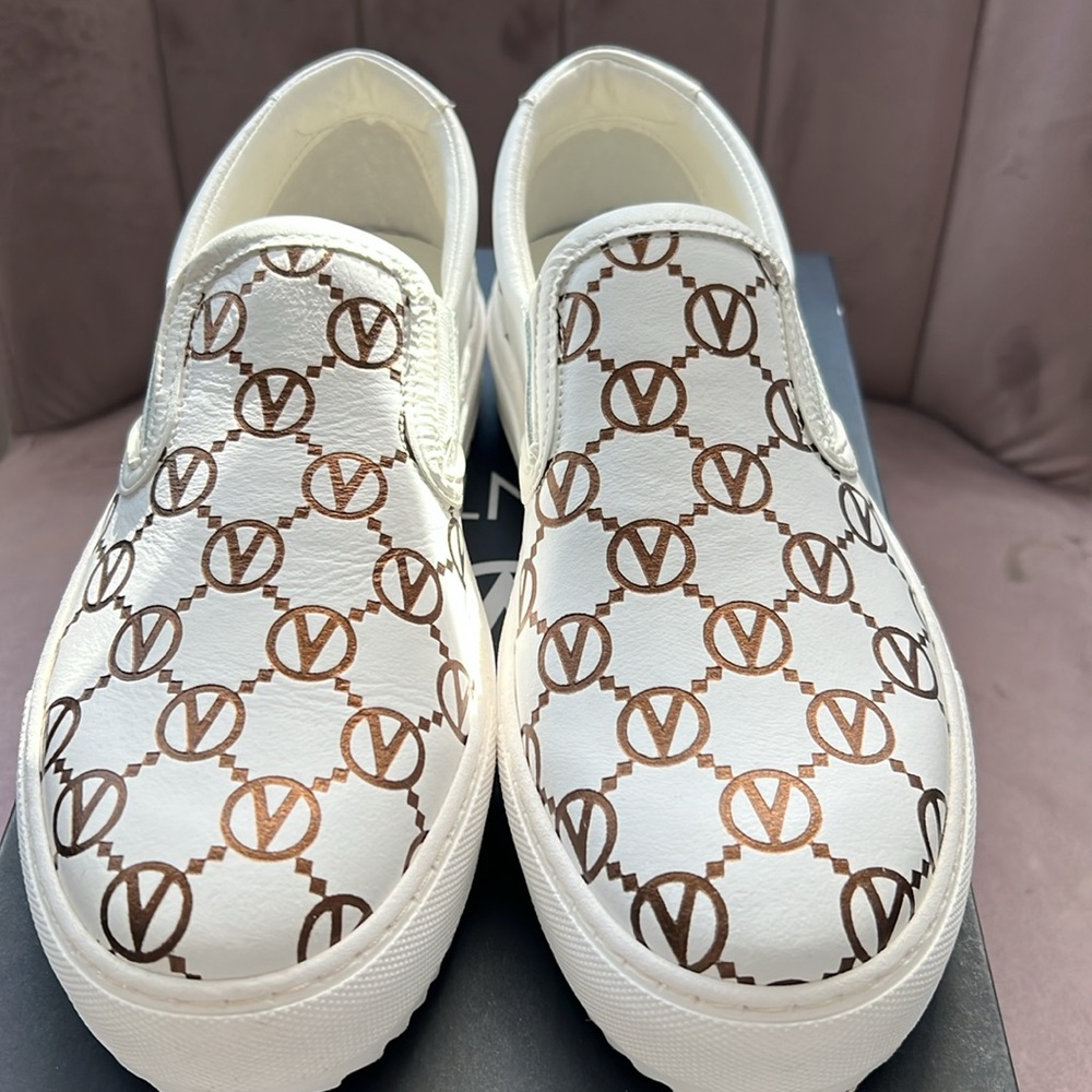 Mario Valentino Woman’s Leather Slip On Sneakers 
Brand New in Box 
Never Worn